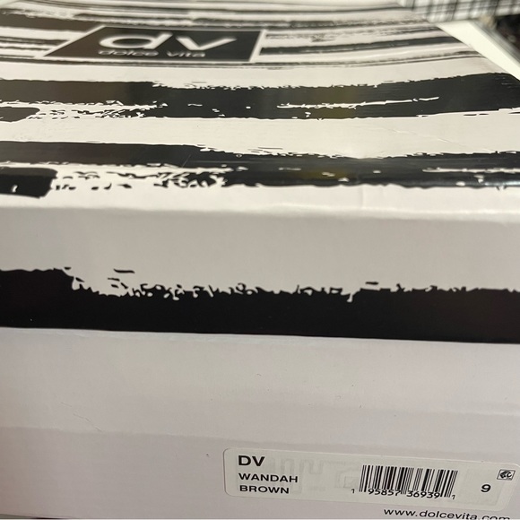 Dolce Vita Wanda’s Brown Boots - Picture 7 of 7